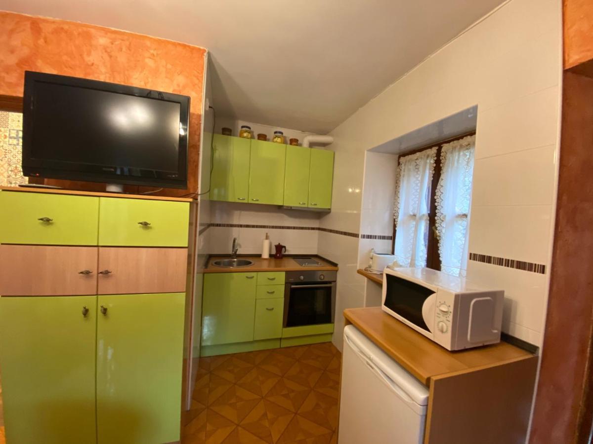 Albergue La Hermida Eksteriør bilde